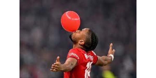 Nkunku signerer seks års avtale med Chelsea